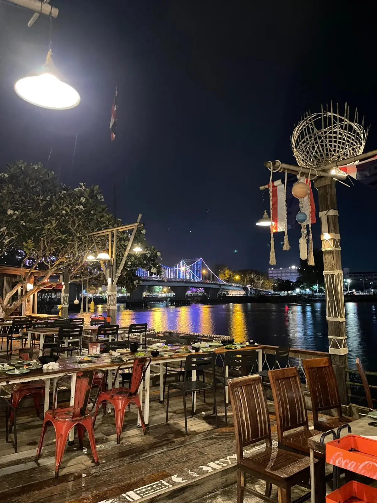 The Riverside Suratthani ambiance image 1