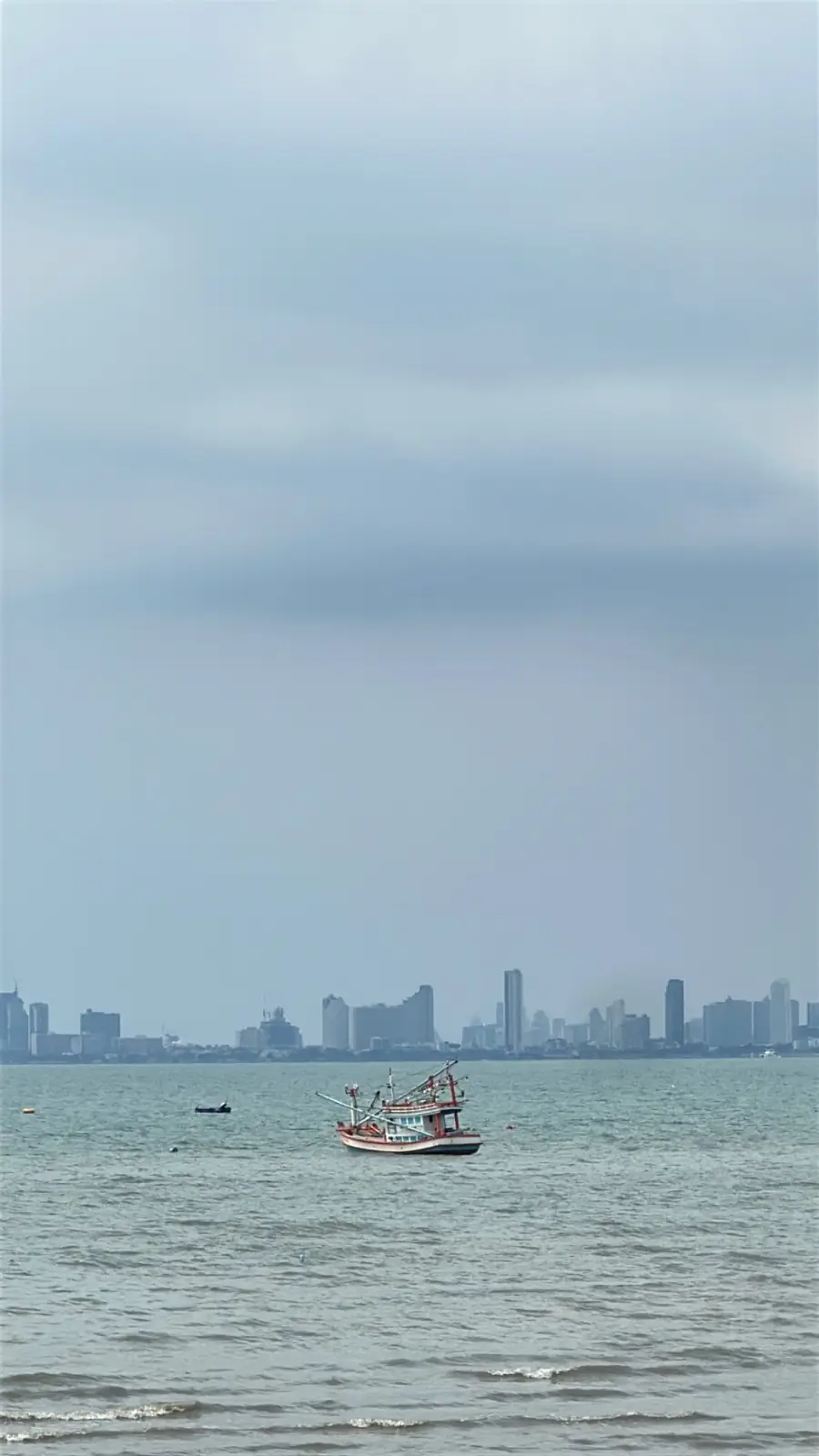 ครัวไต้ก๋ง - บางเสร่ other image 1