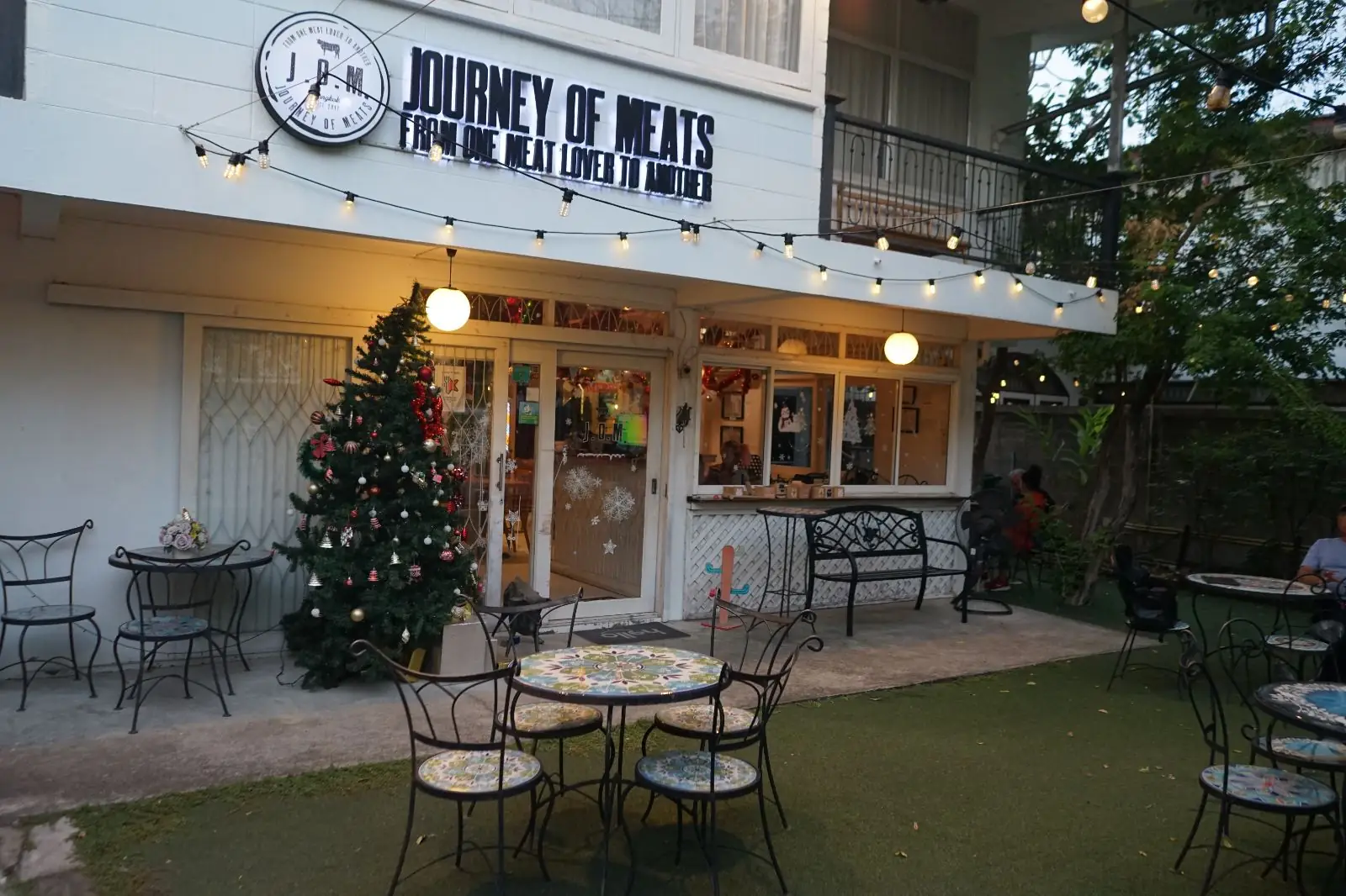 JOURNEY OF MEATS ambiance image 2