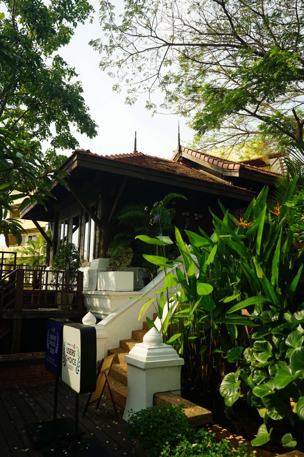 ร้านขนมจีนต้นก้ามปู - นวลจันทร์ hero image 2