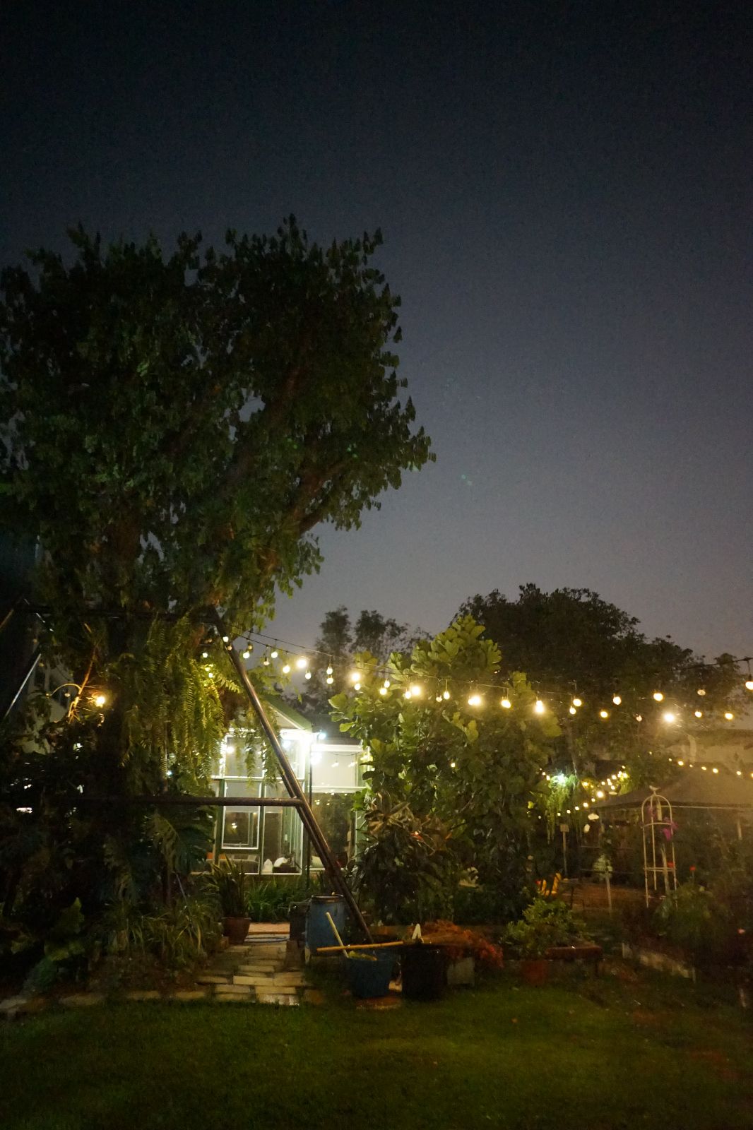 PONTE Cafe by Chef Mine hero image 4