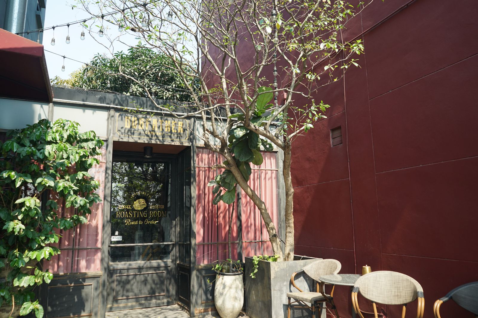 Cherrydog Coffee Roaster ambiance image 4