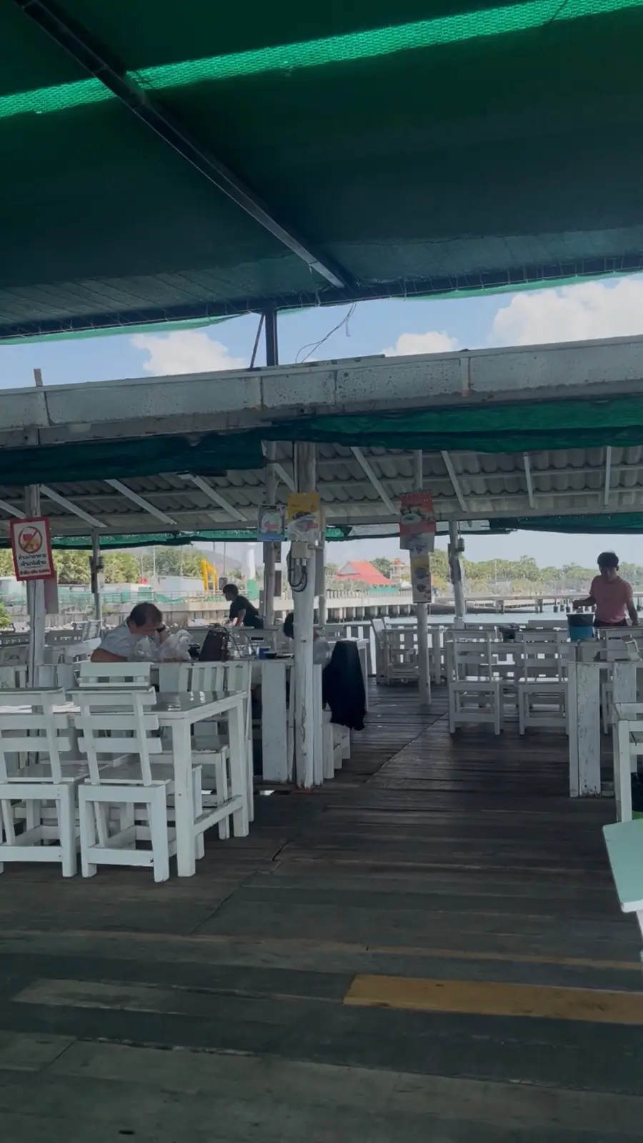 Puean Talay ambiance image 1