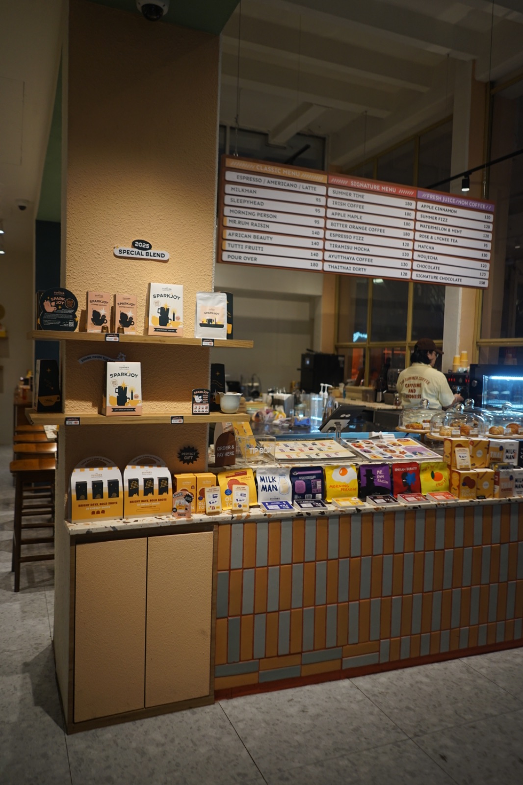 The Summer Coffee - Talat Noi overall image 3