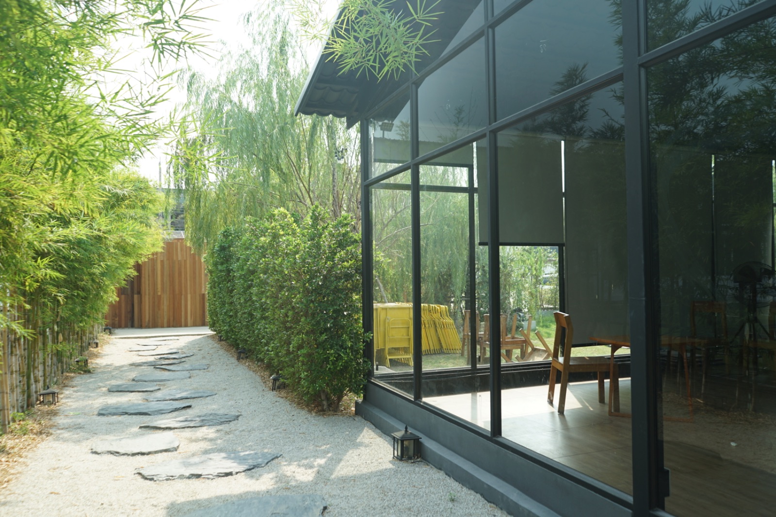 MADOKA SUMIBI IZAKAYA ambiance image 10