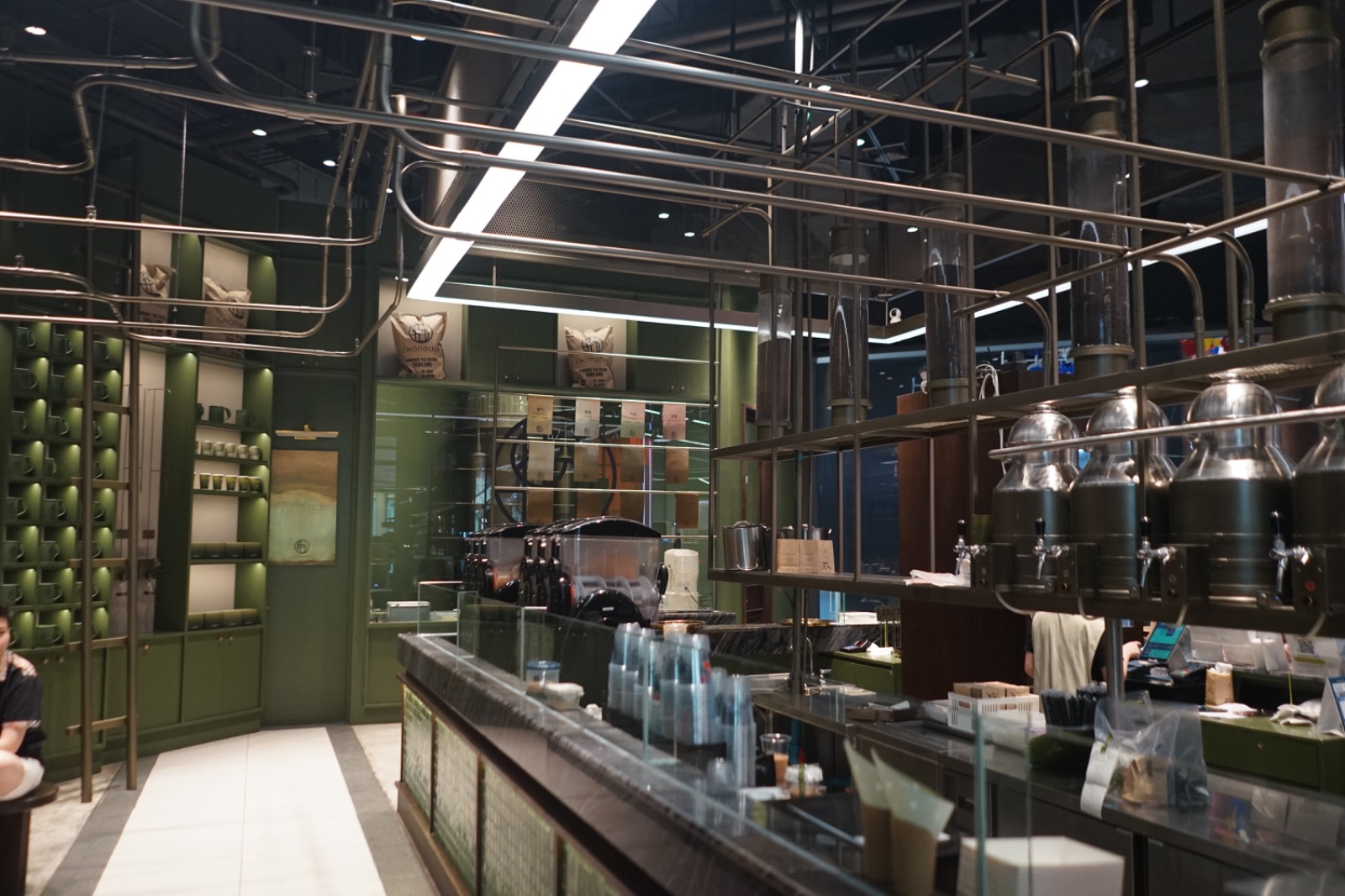 CHONGDEE โรงชาชงดี - One Bangkok hero image 3