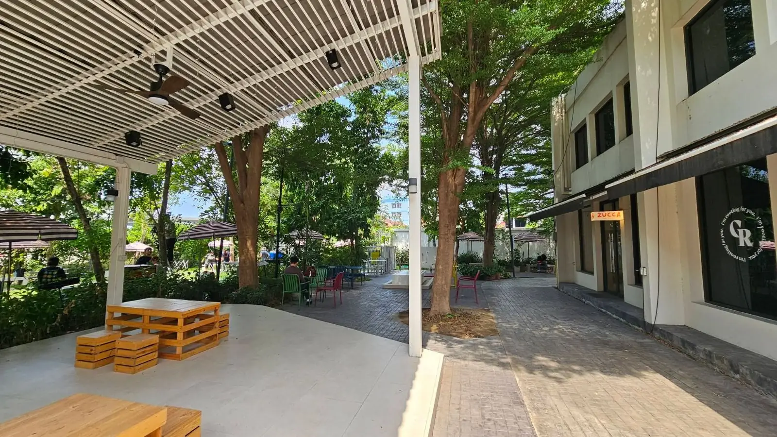 Coffee PRN specialty - Thonglor pet hospital overall image 1