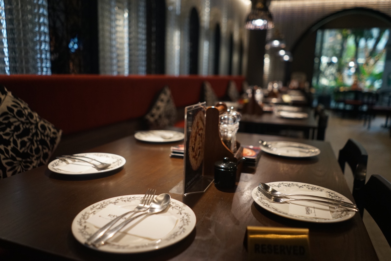 Ranee's ambiance image 9