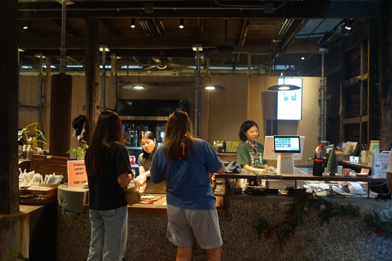 Vanich House overall image 7