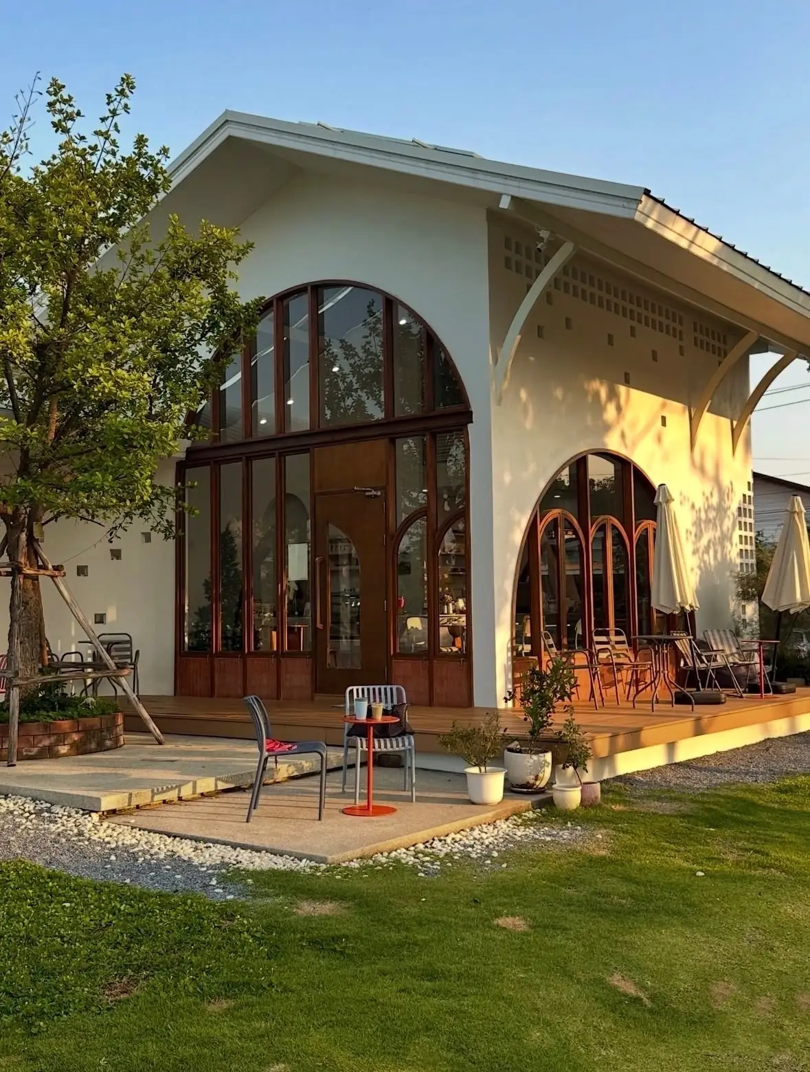 FriedOnion Cafe overall image 1