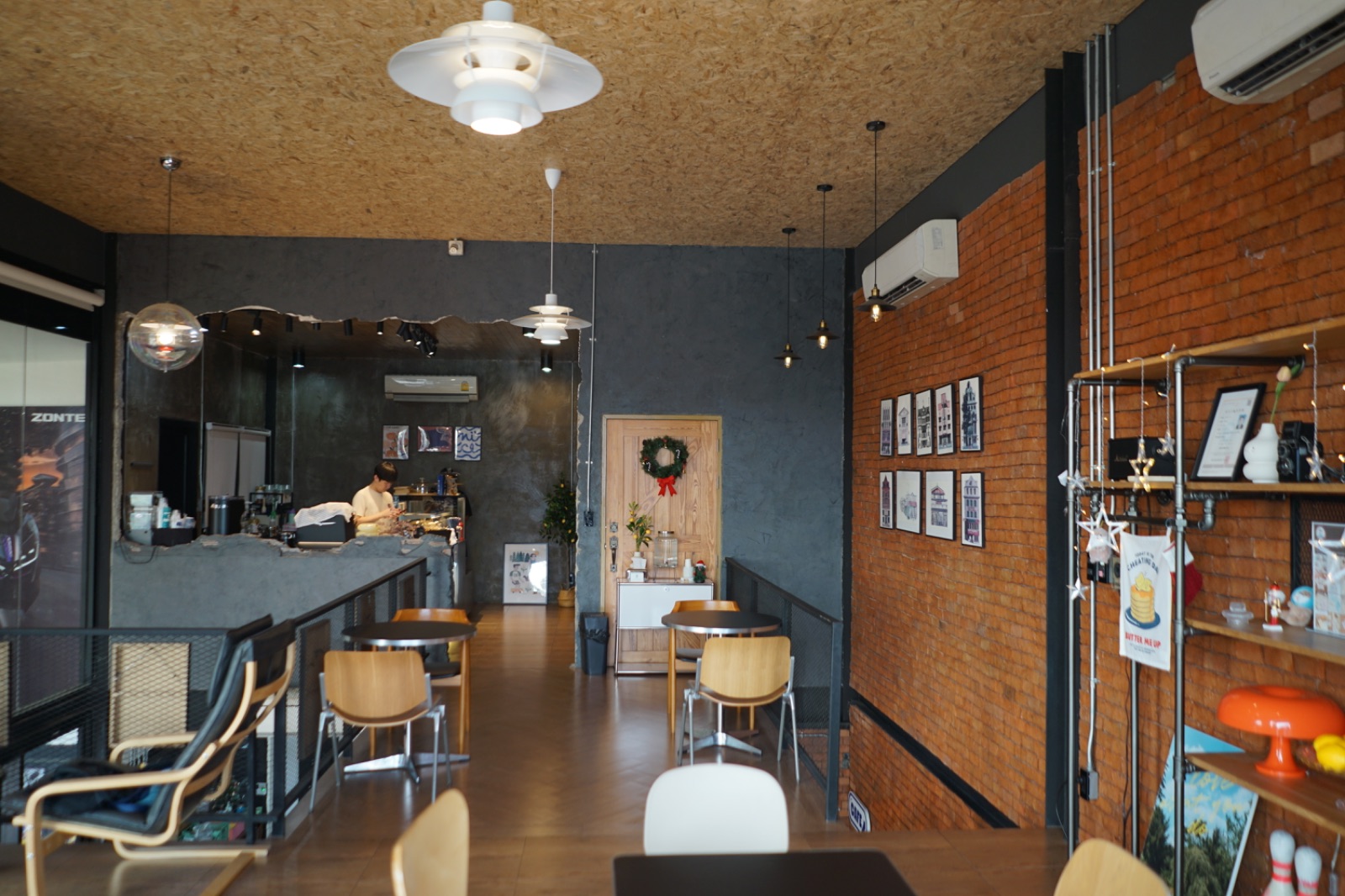 DoongDoong Cafe hero image 2