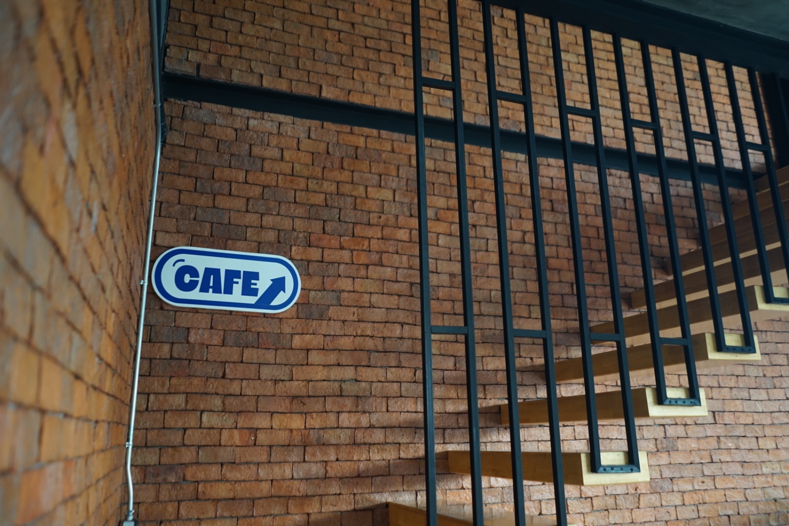 DoongDoong Cafe hero image 6