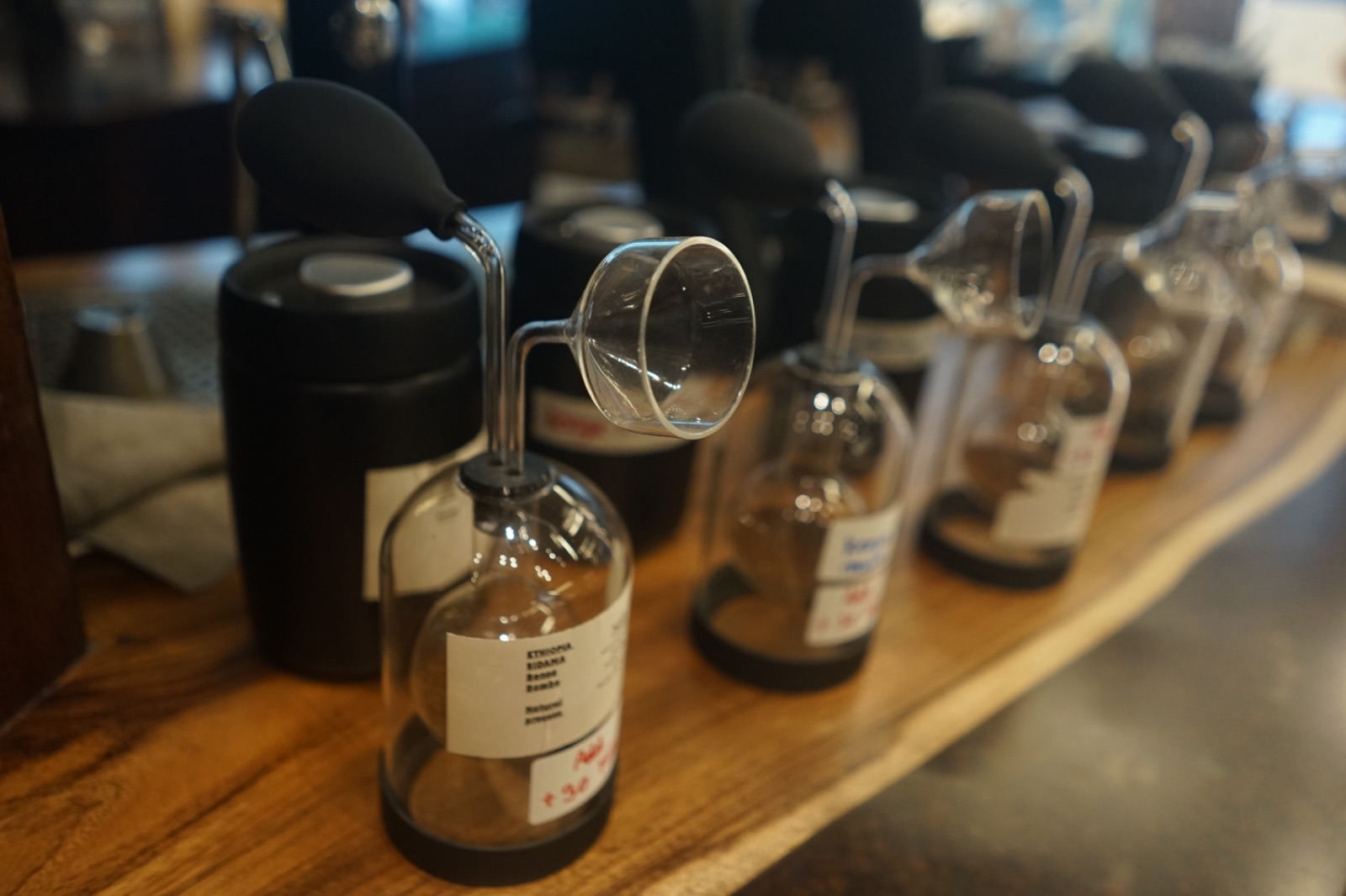 The Old School เจริญนคร ambiance image 6