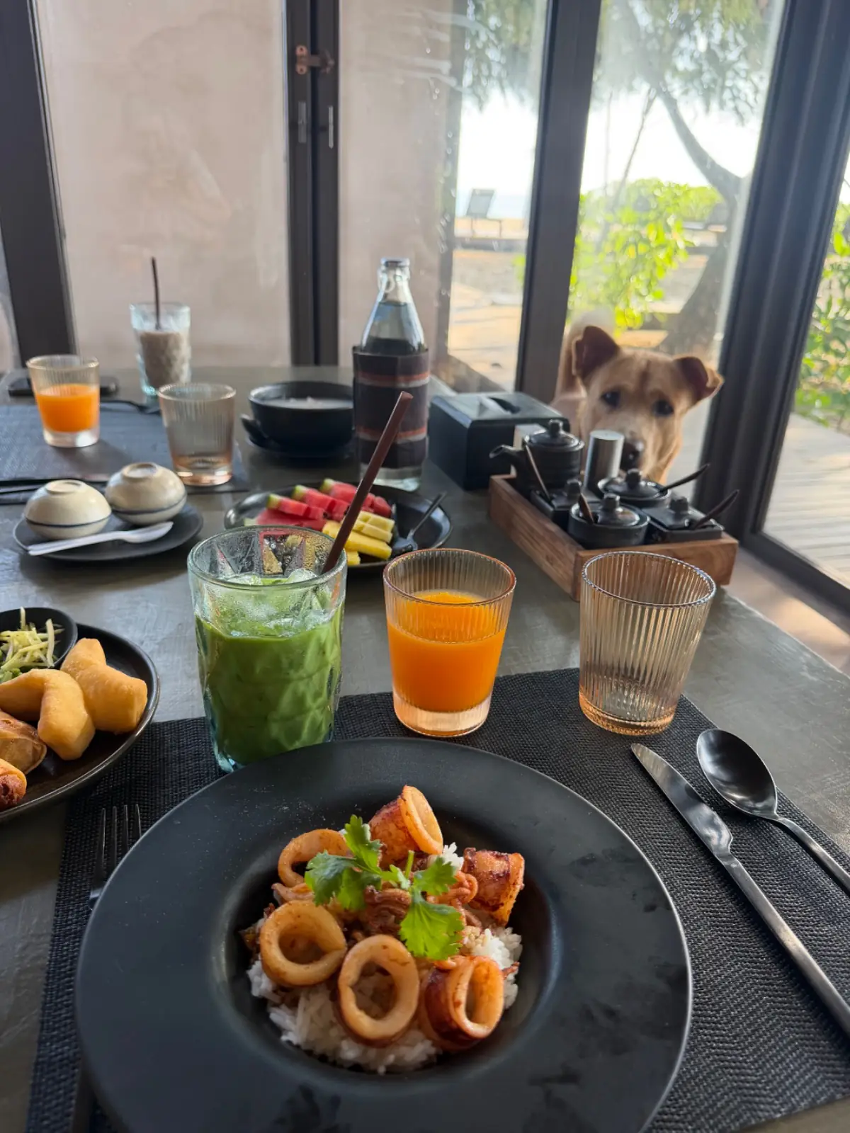 Inchantreedoolay Hotel Hua-Hin food image 1