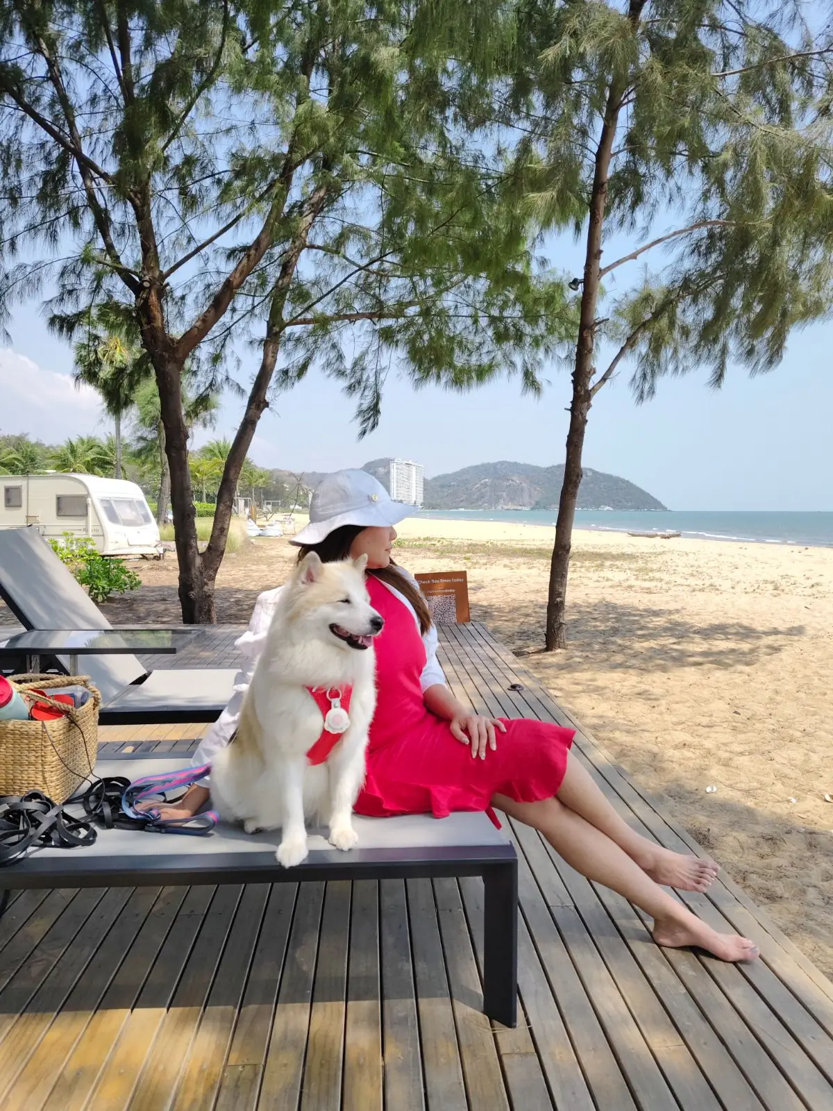 Inchantreedoolay Hotel - Hua Hin pets image 12