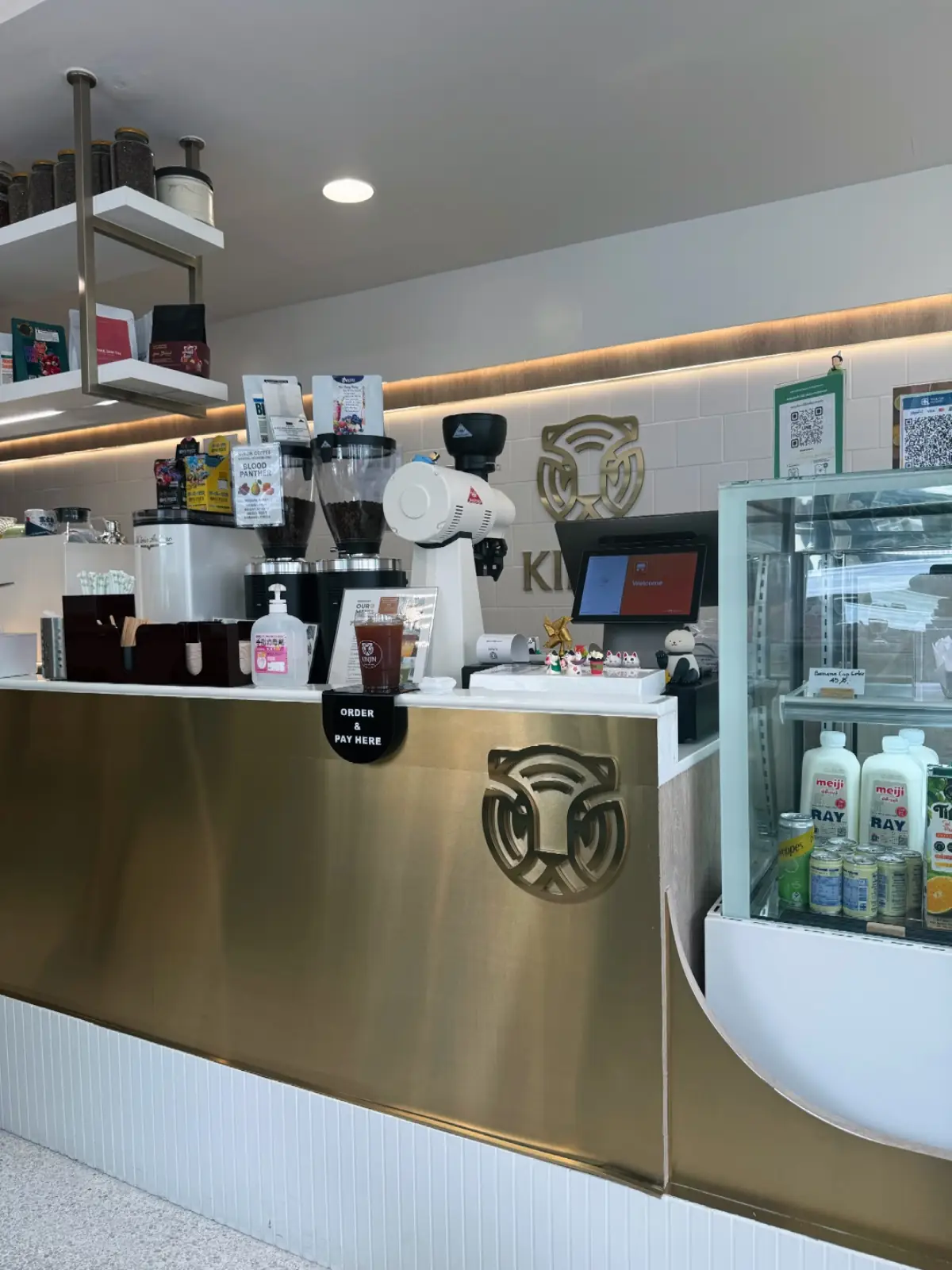 KINJIN Cafe overall image 2