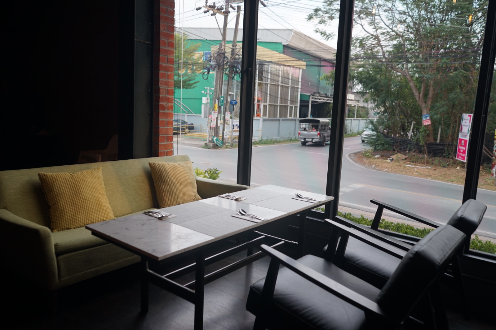 Humming Birds ambiance image 5