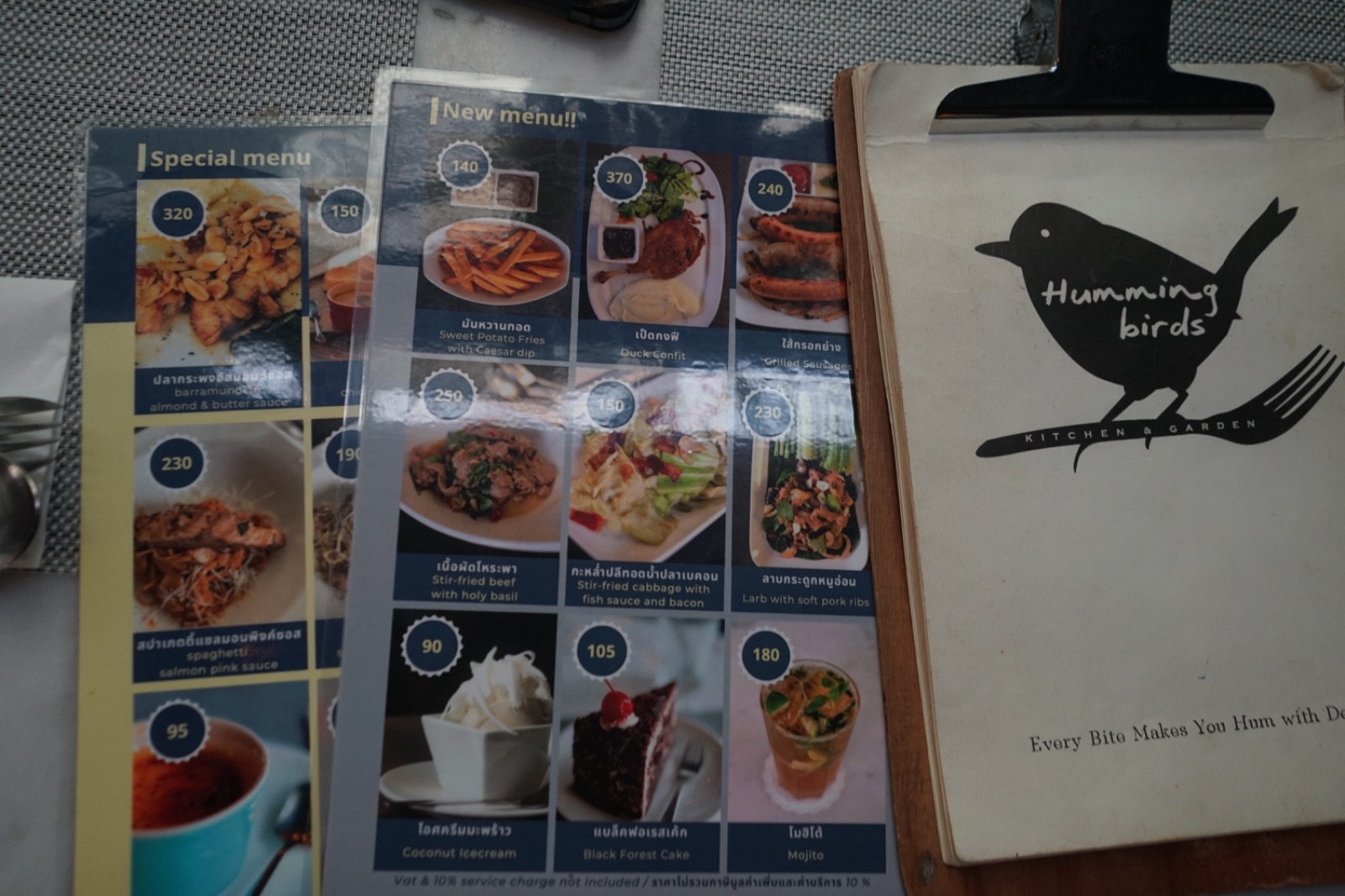 Humming Birds menu image 1