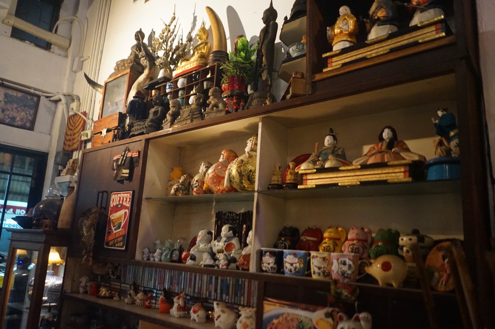 ร้านโรงน้ำตาล รอนาน3วัน2คืน ambiance image 9