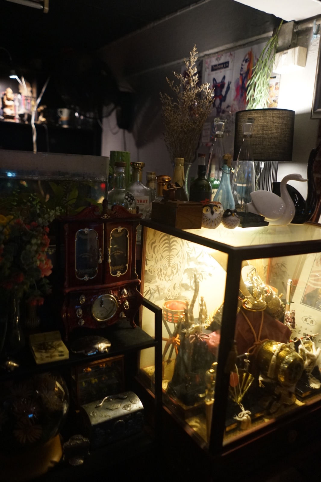 ร้านโรงน้ำตาล รอนาน3วัน2คืน ambiance image 1