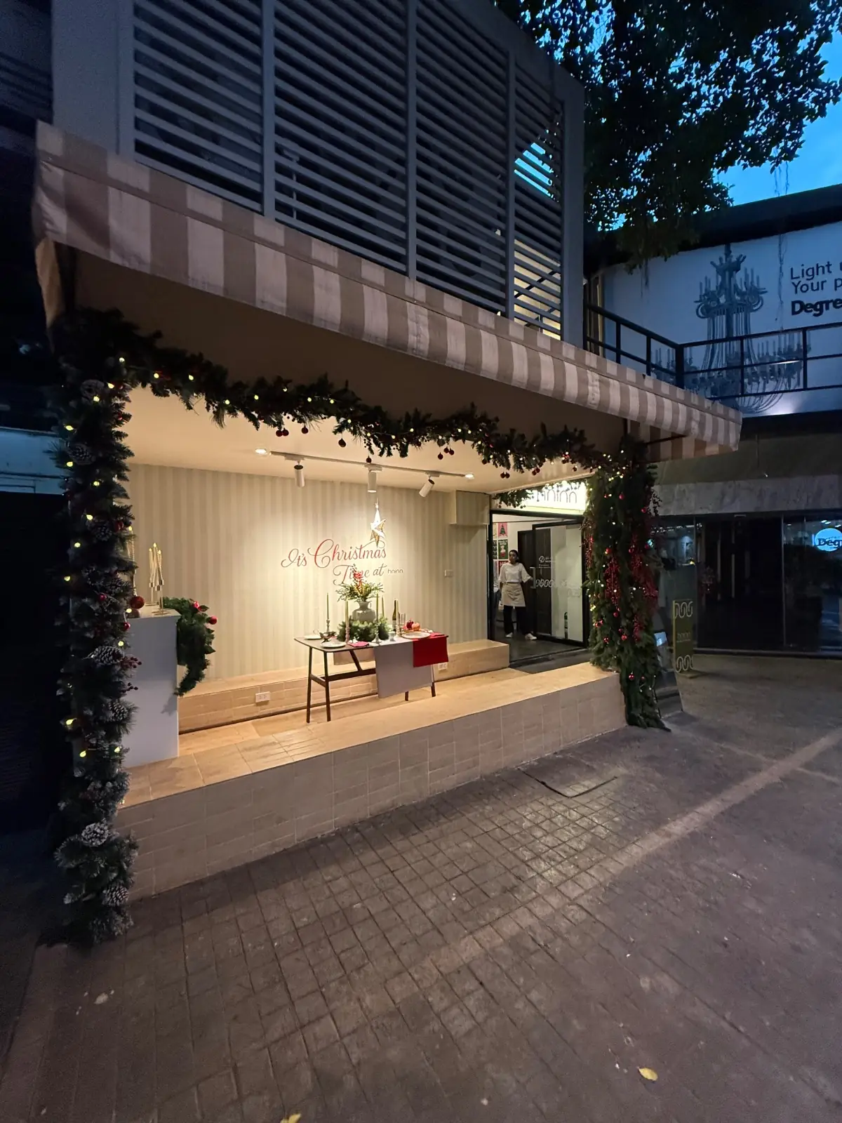 HNINN ambiance image 4