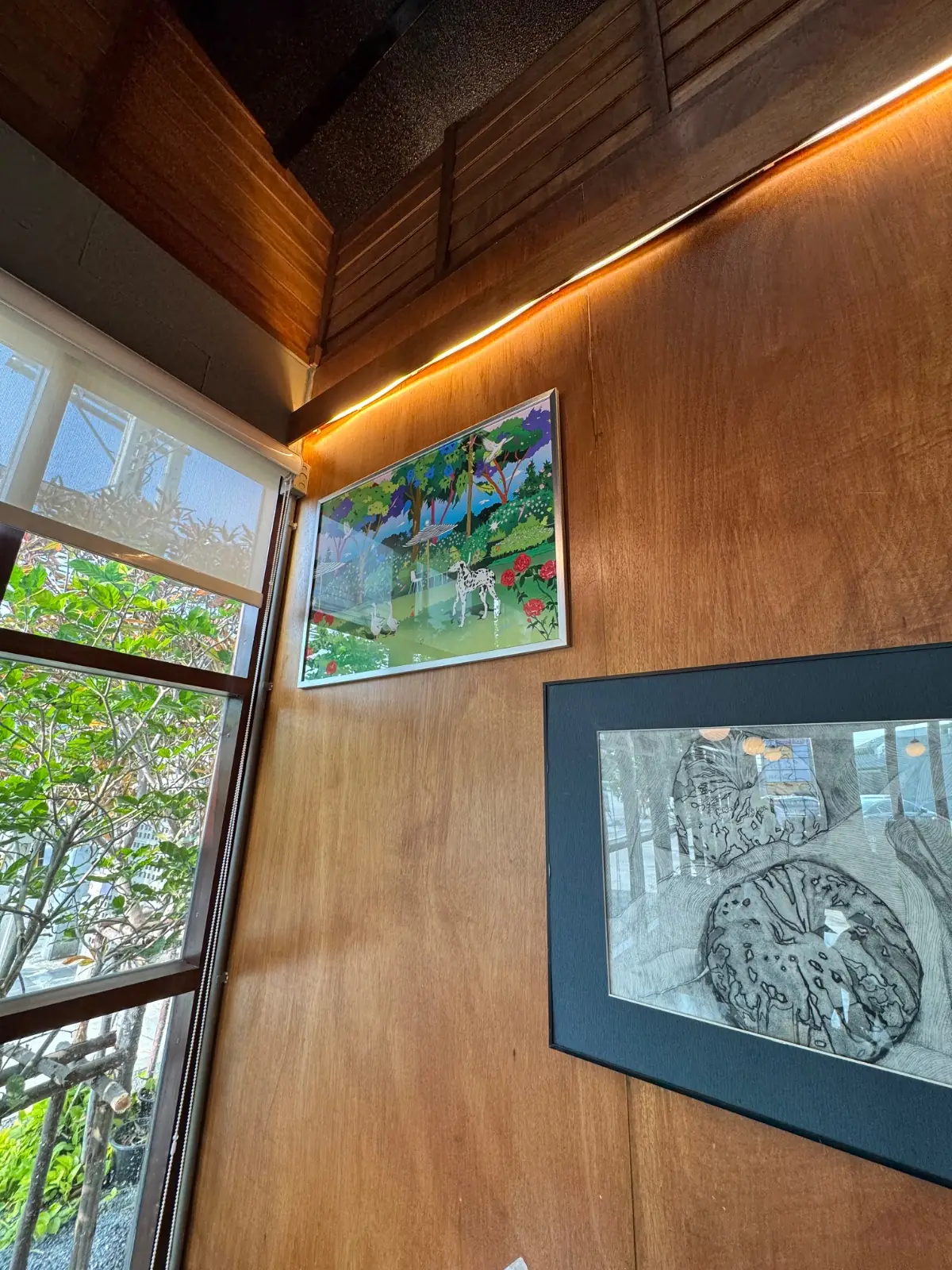 unclebrowncoffee&art craft - ลำลูกกา ambiance image 2