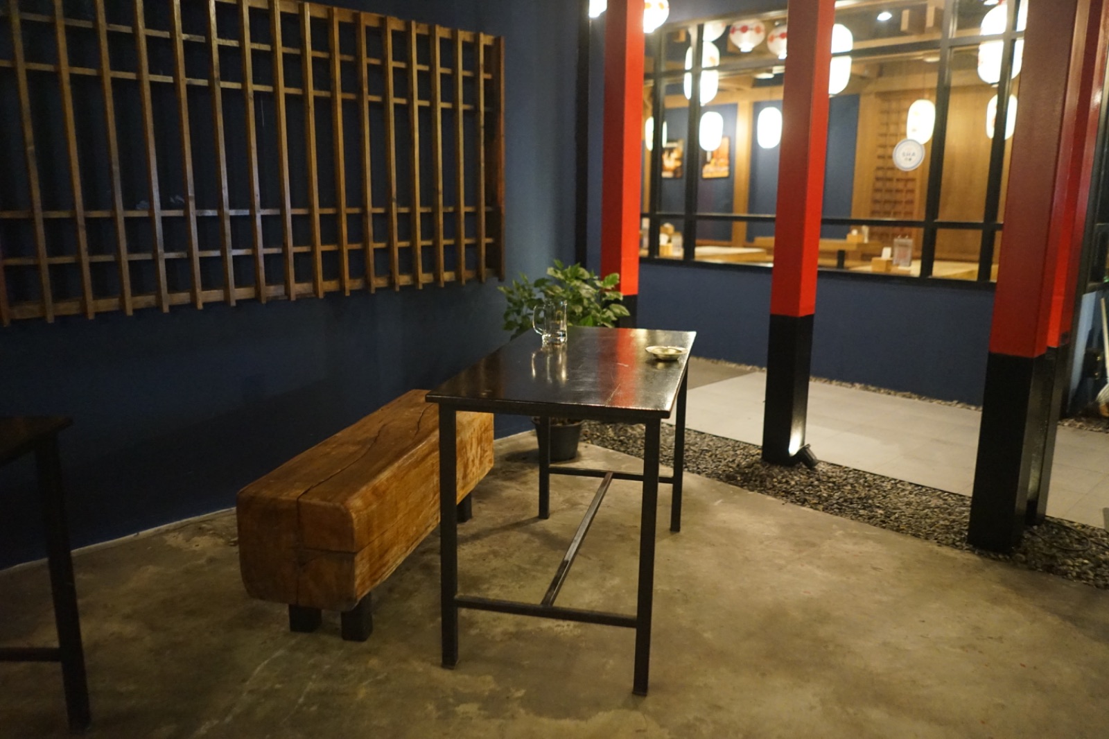 Niko Niko Japanese Restaurant ambiance image 2