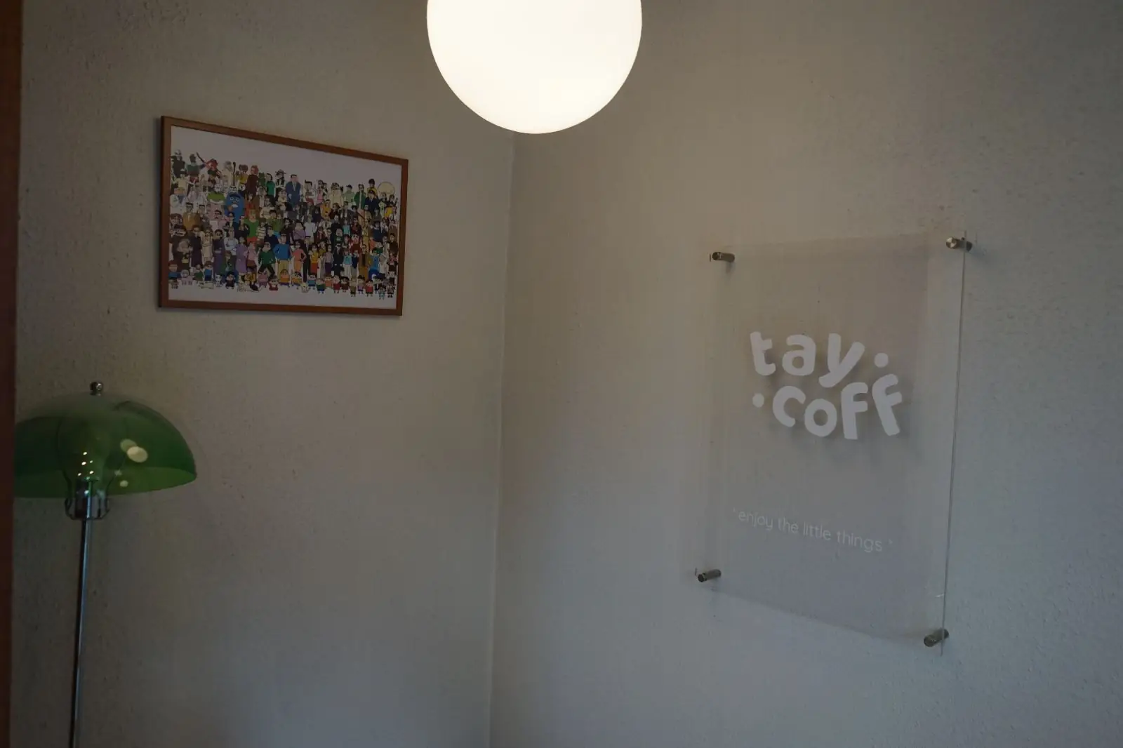 Taycoff Coffeehouse ambiance image 4