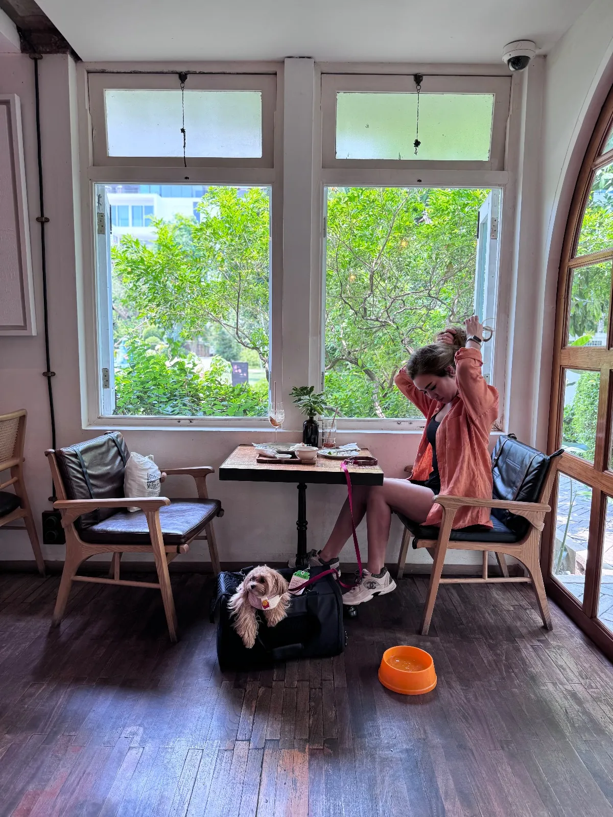 Dusit Gourmet - Baan Dusit Thani pets image 1