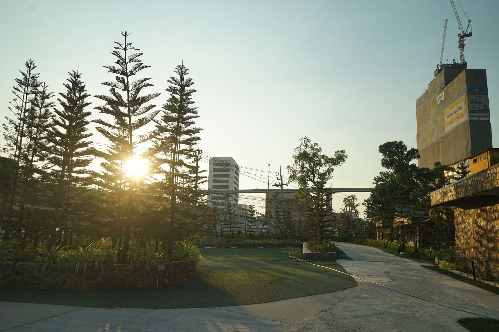 VP PARK Srinakarin hero image 7