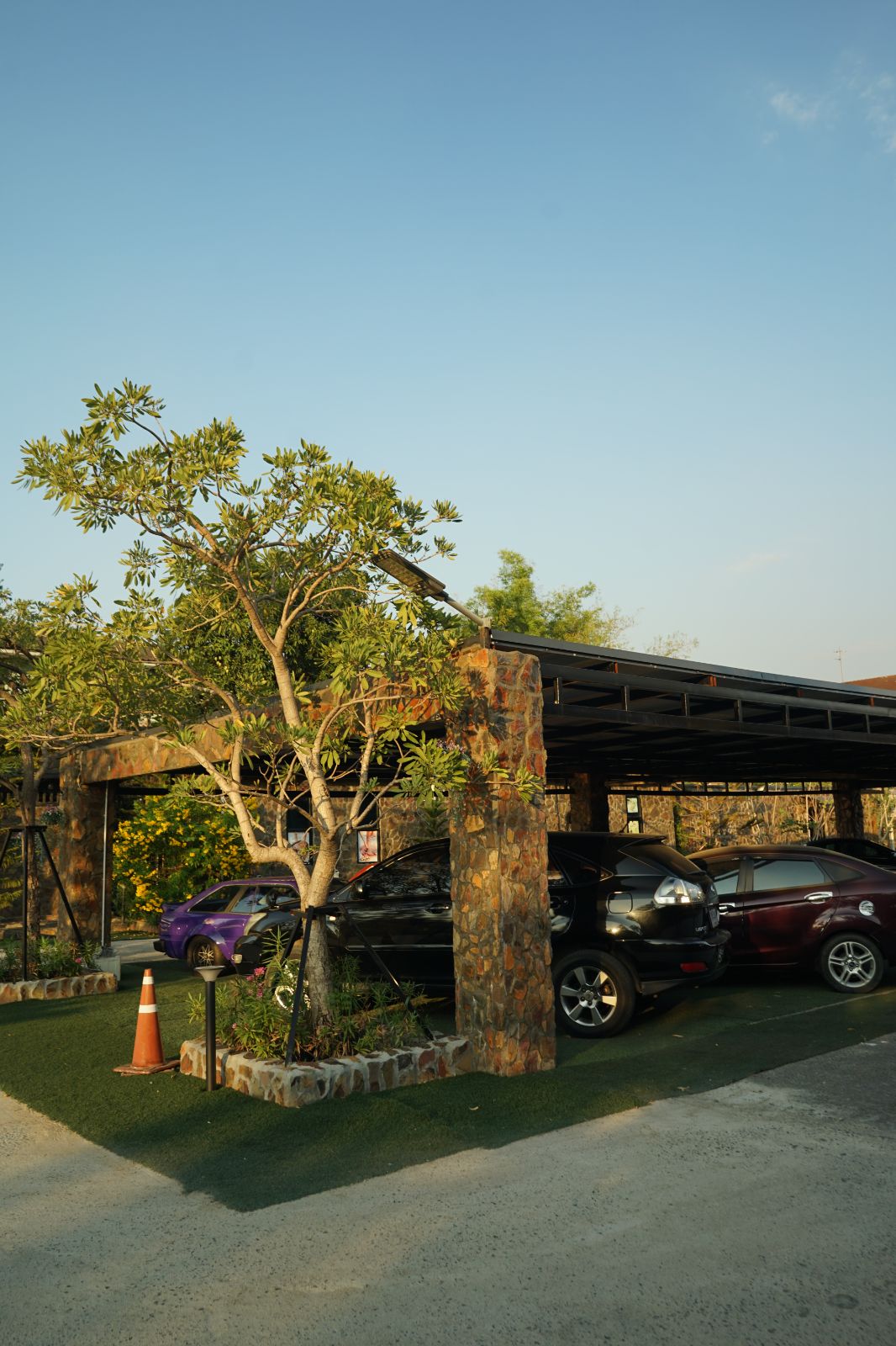 VP PARK Srinakarin hero image 5