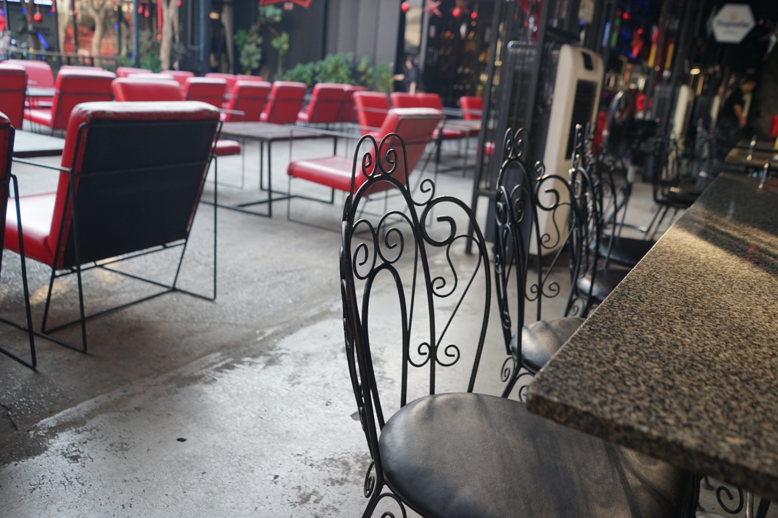 ZAP STATION ambiance image 2