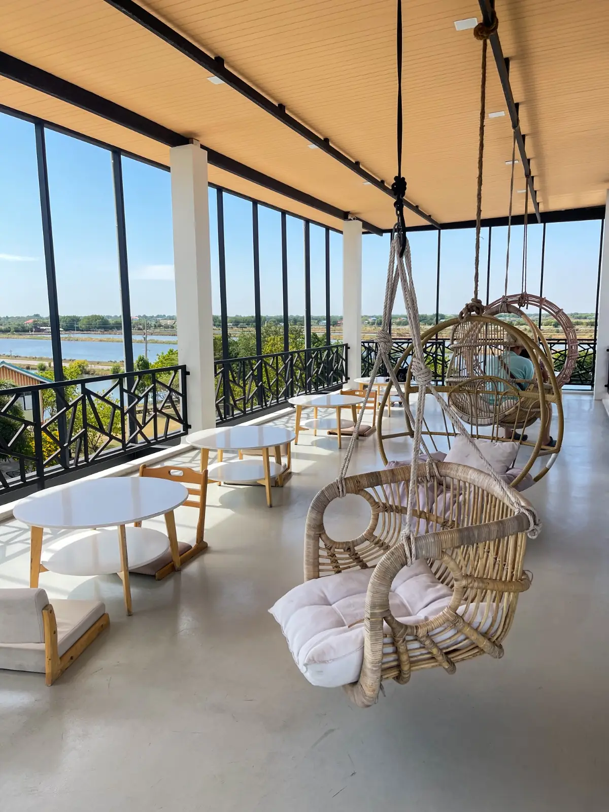 U Cafe & Craft overall image 1