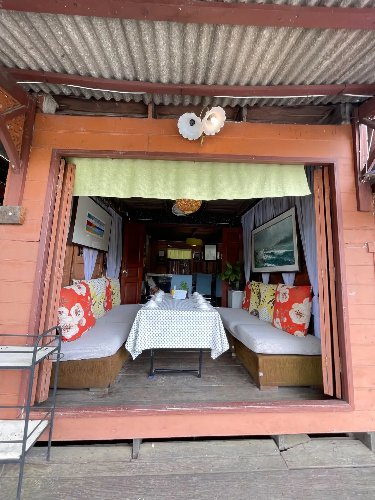 ทรีแมงโก้ บ้านไทย ชายคลอง overall image 2