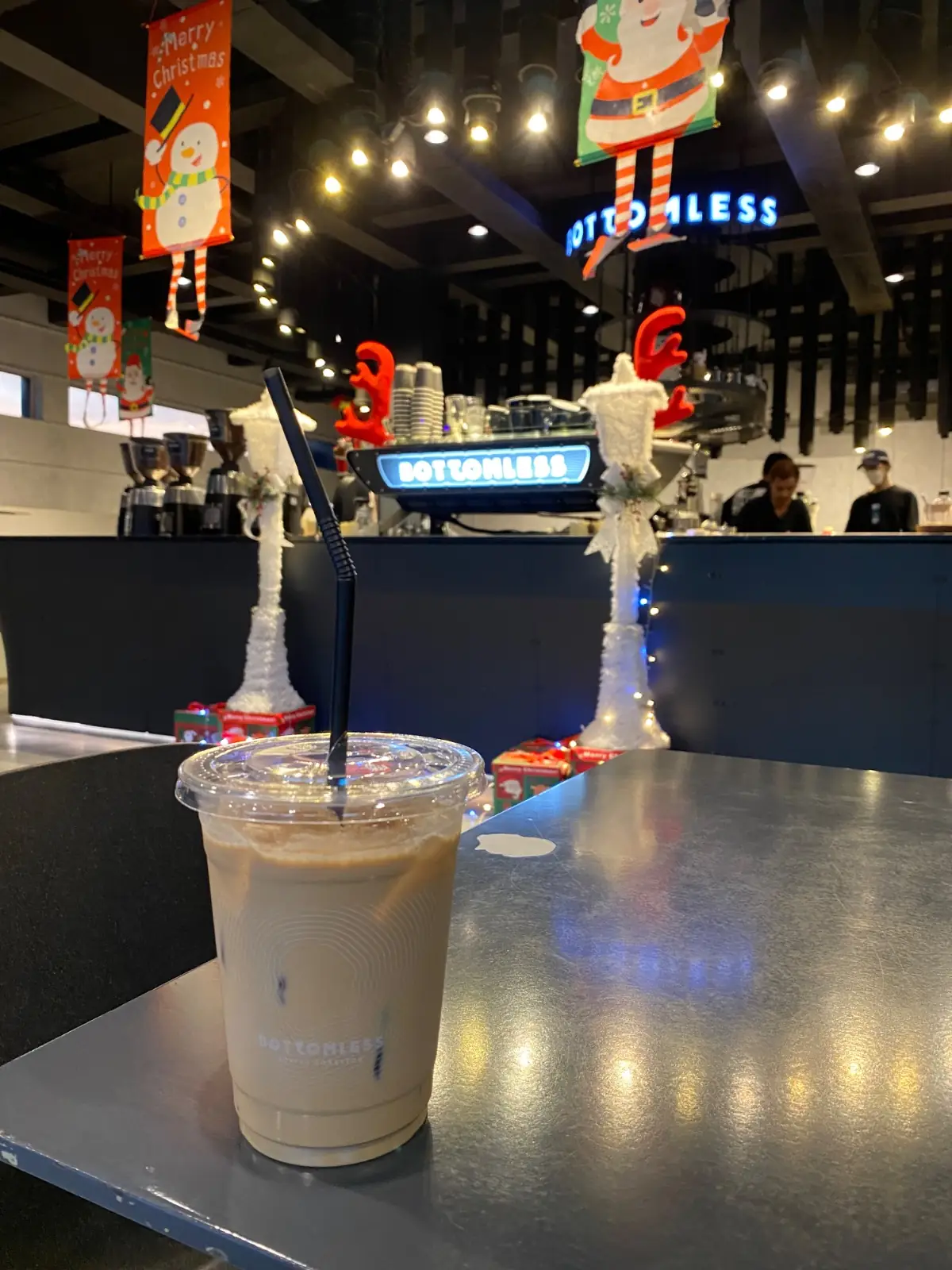 Bottomless Flagship Store food image 1