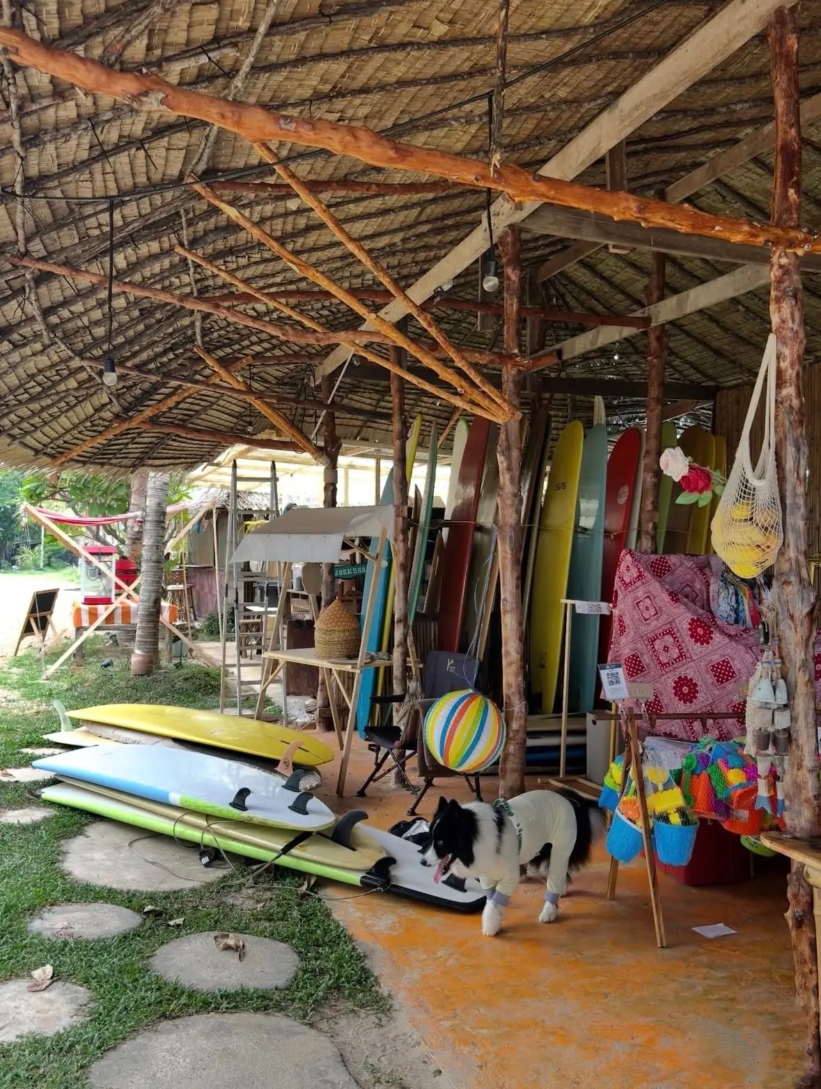 Halehala Beach Club overall image 2