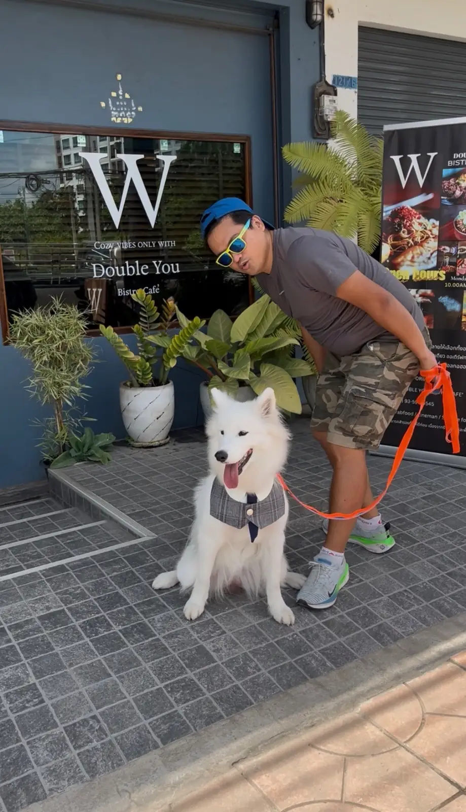 W Double You Bistro cafe’ pets image 2