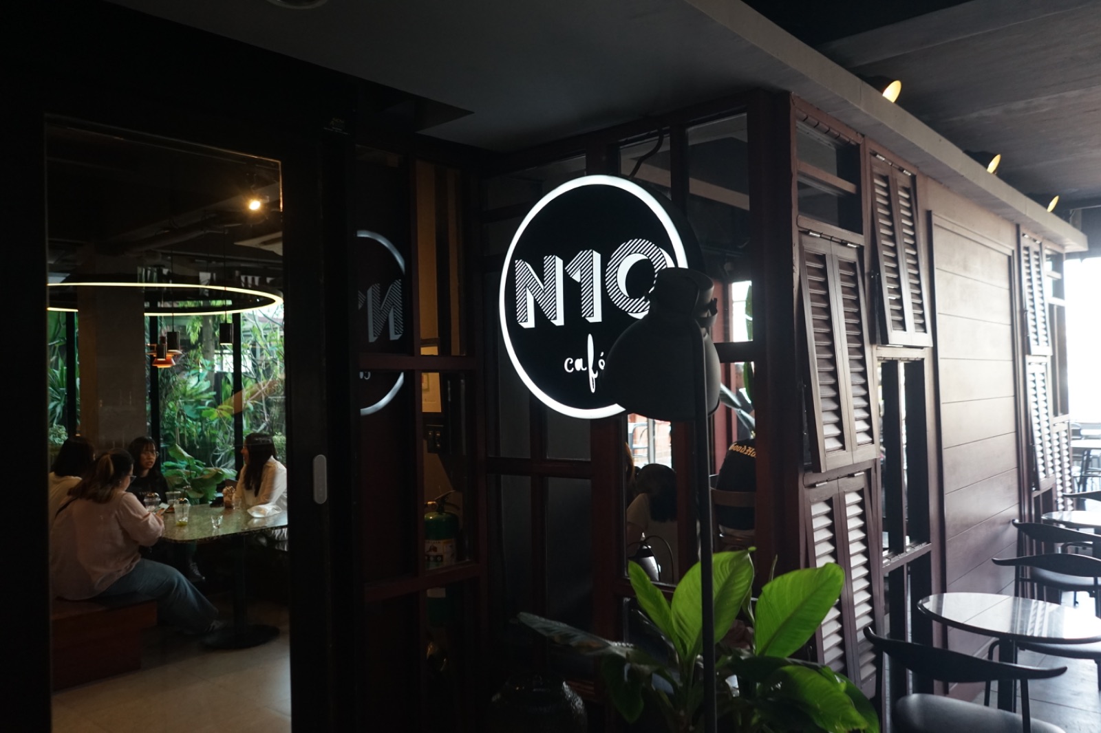 N10café hero image 5