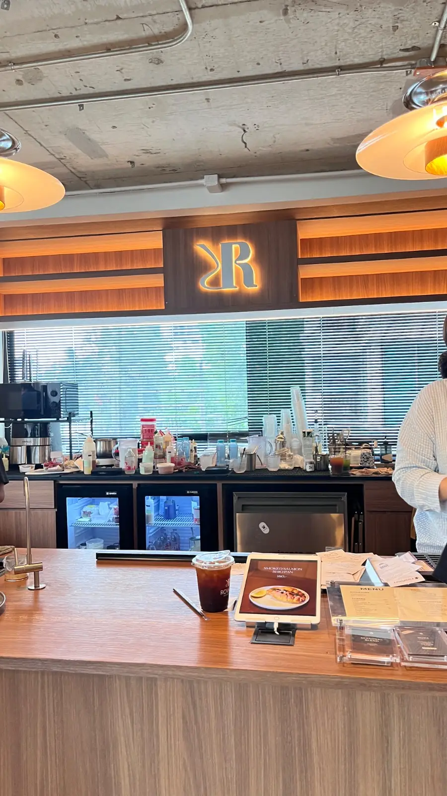 ROWOR Cafe & Wine Bar - Sathorn overall image 2