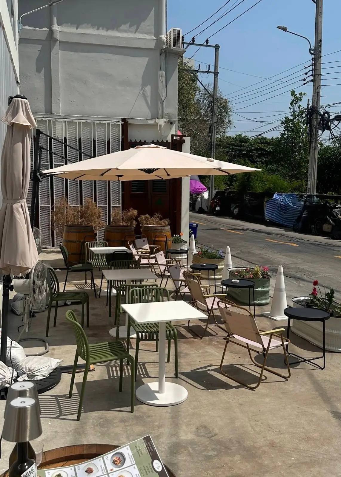 Oliveto Cafe overall image 4