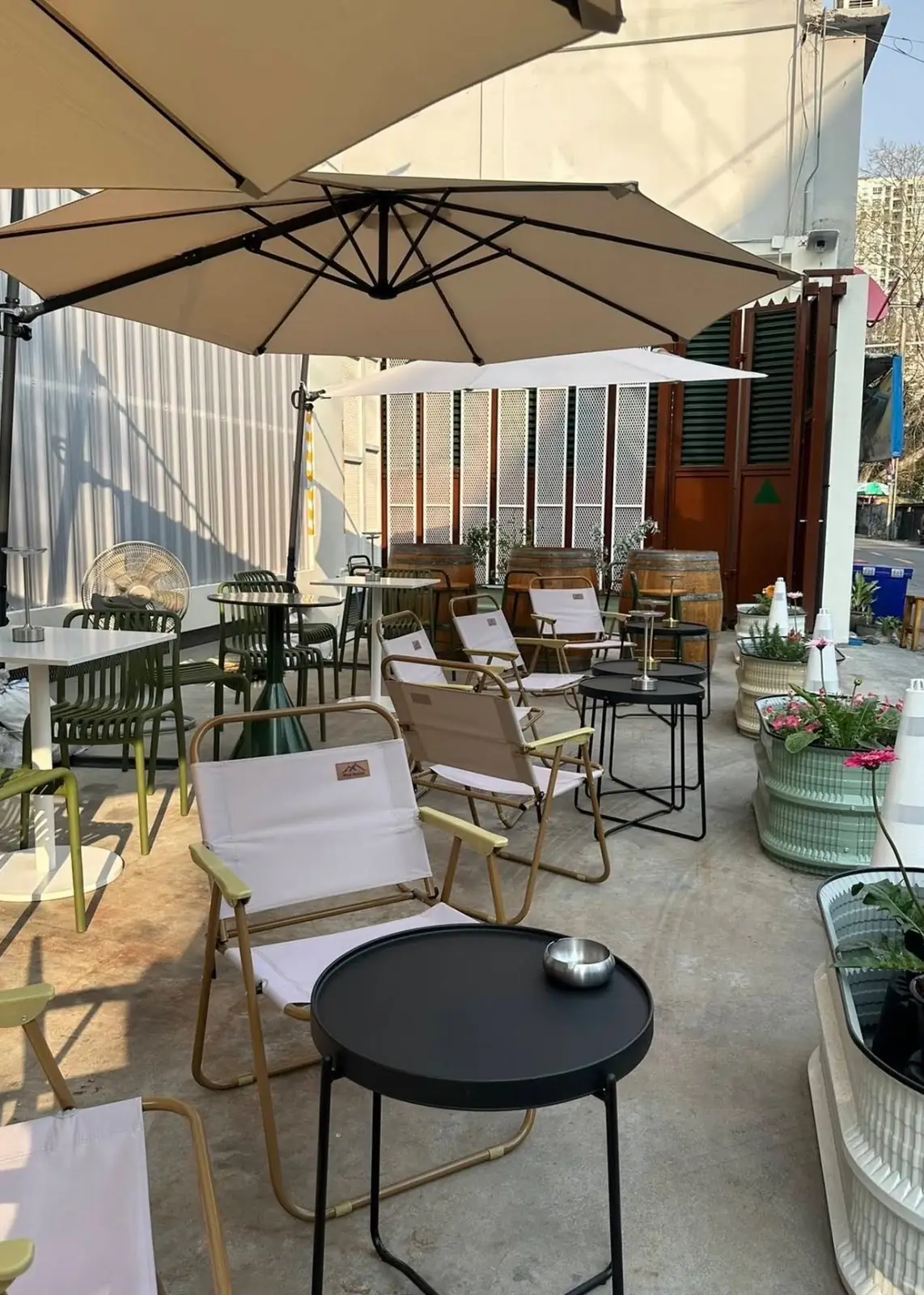 Oliveto Cafe overall image 3