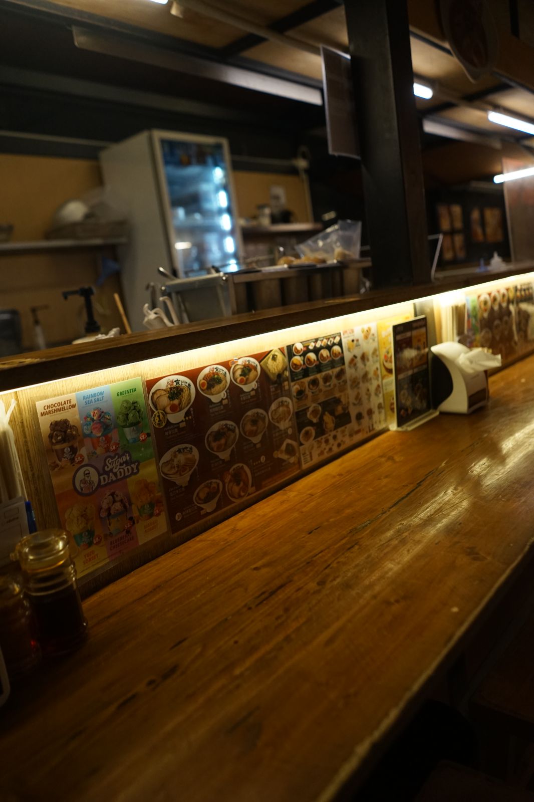 Ebisu Ramen - เอบิสึ ราเมน รามคำแหง ambiance image 1