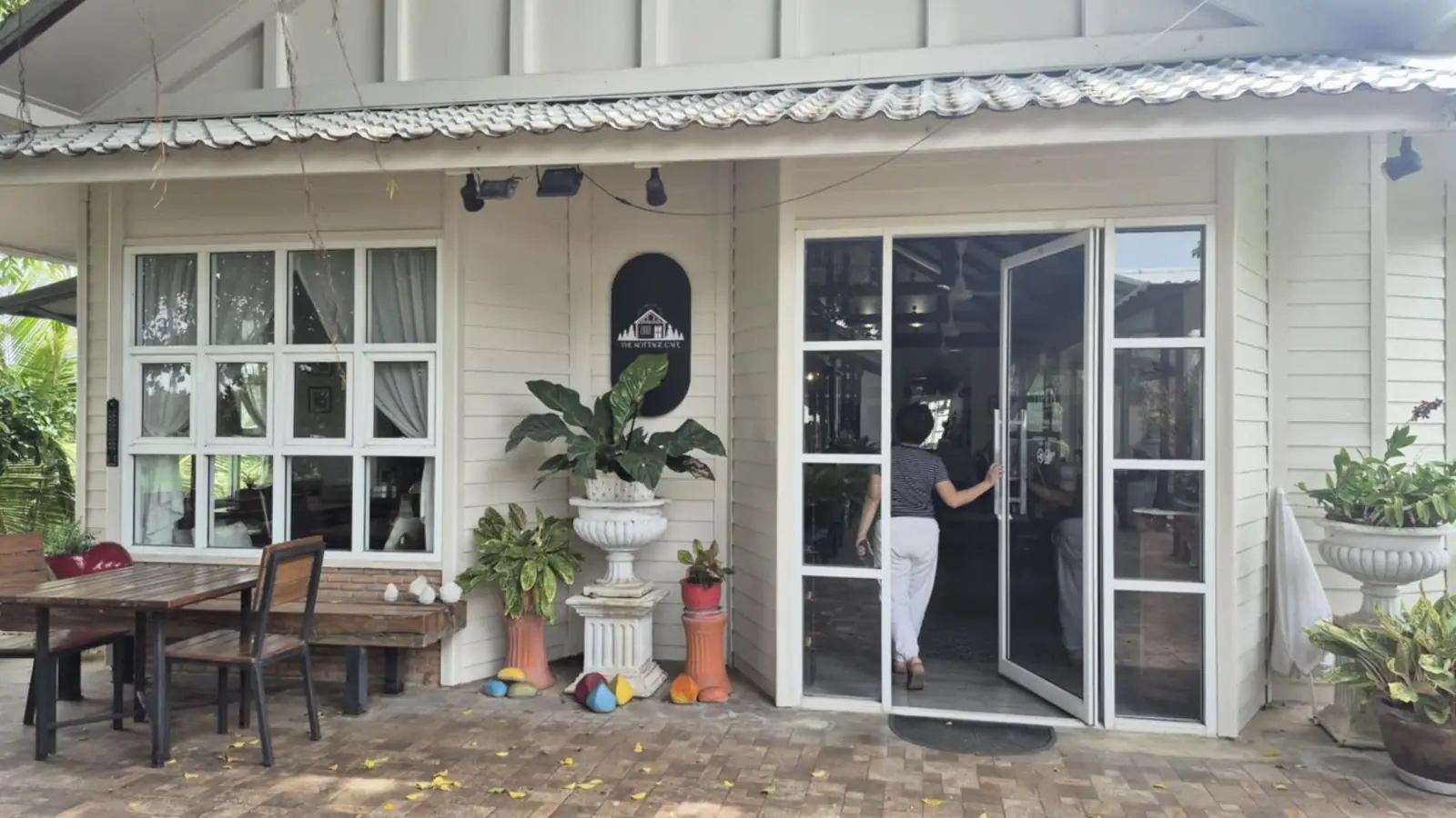 The Kottage Cafe overall image 4