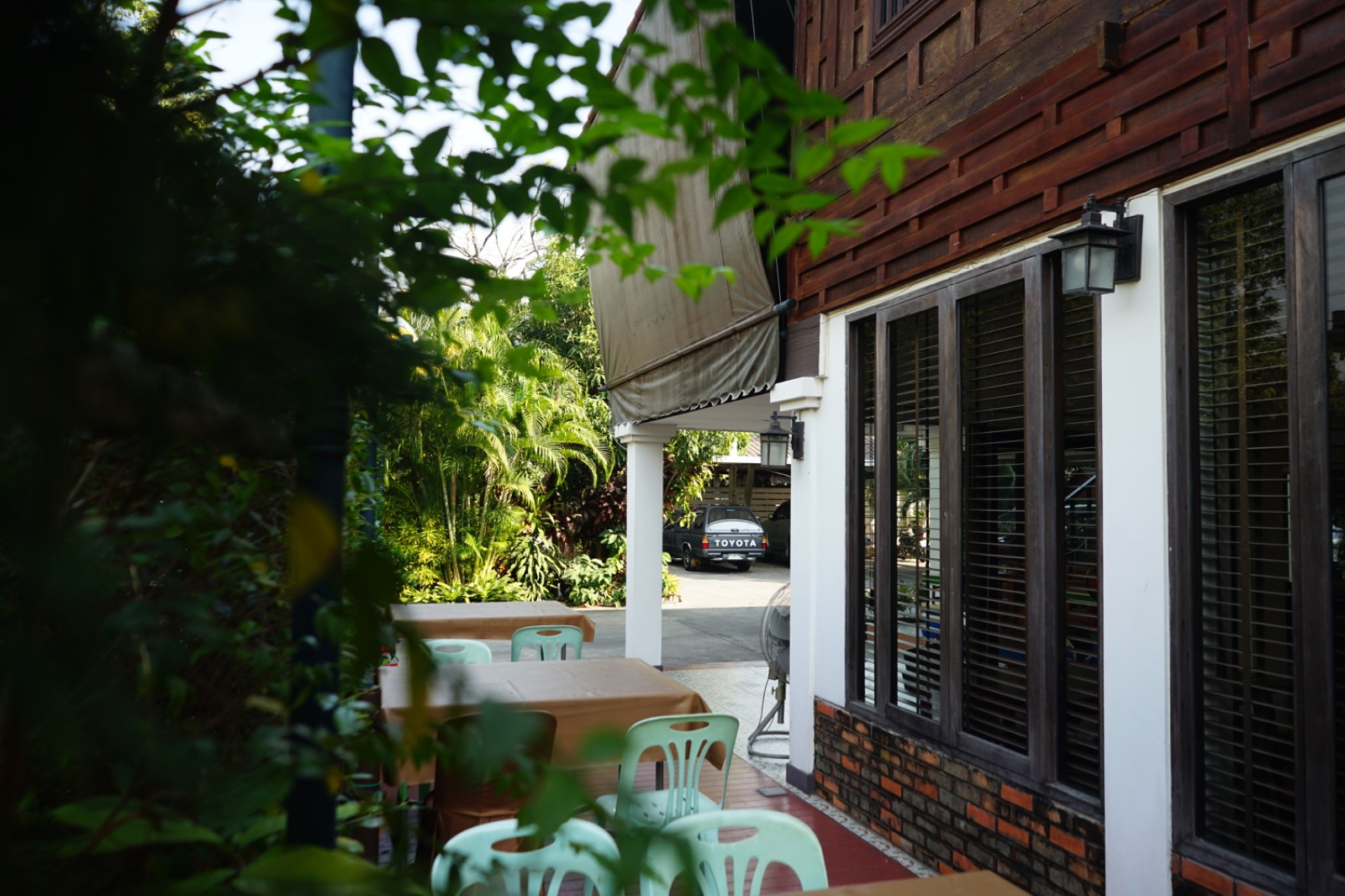 จันทร์แหล่ม ambiance image 2