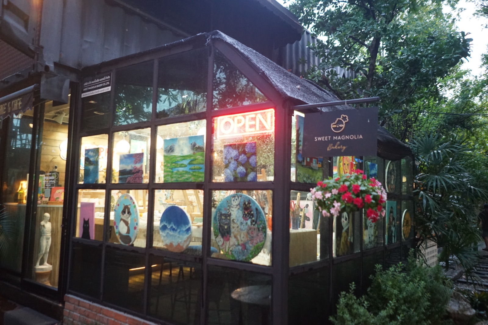 Sweet Magnolia ambiance image 3