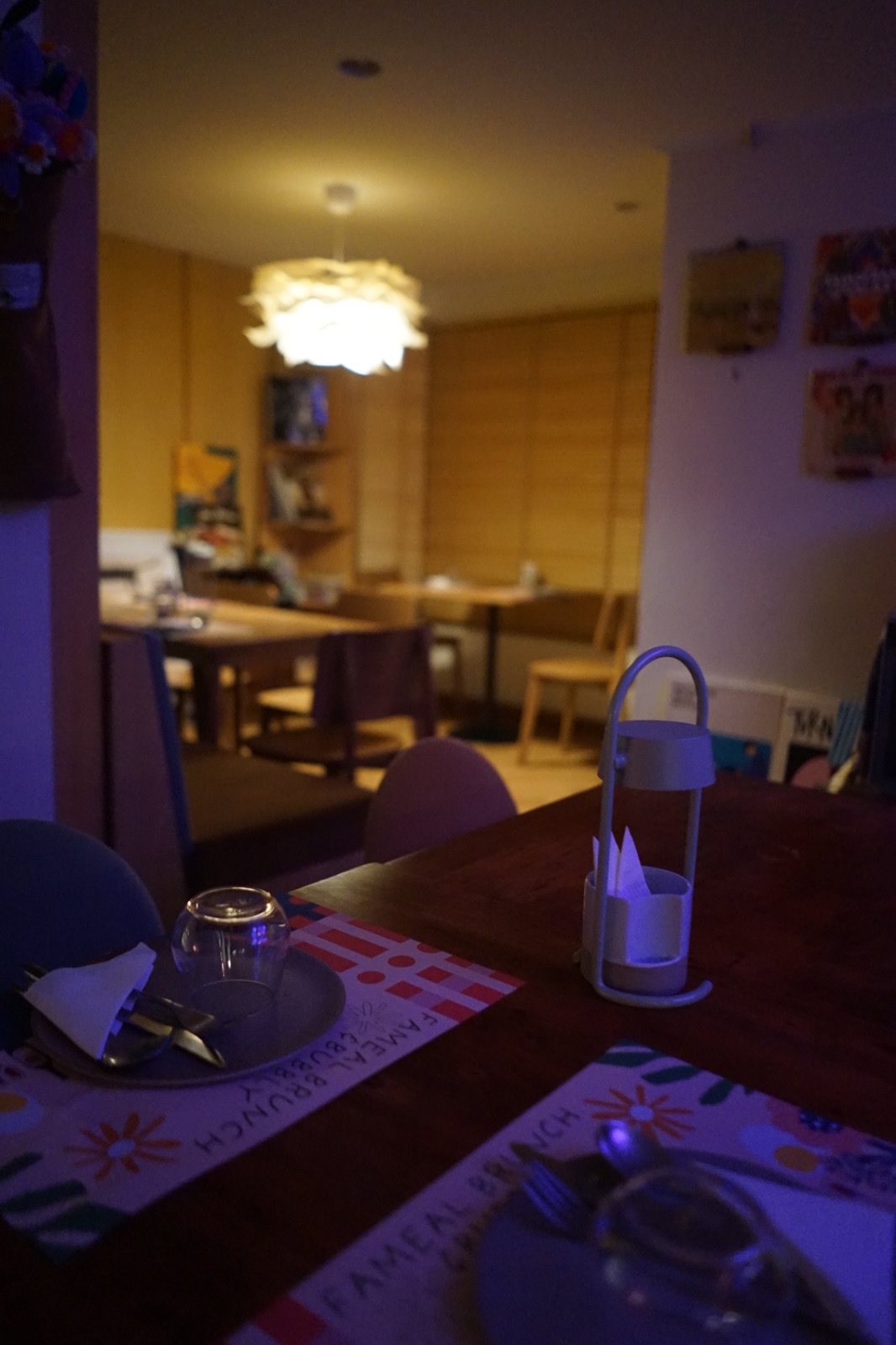 Fameal Brunch & Bubbly ambiance image 5