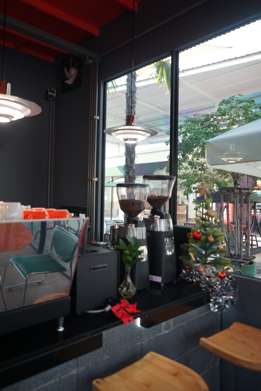 wake and grow coffee - Suanluang Rama IX hero image 2