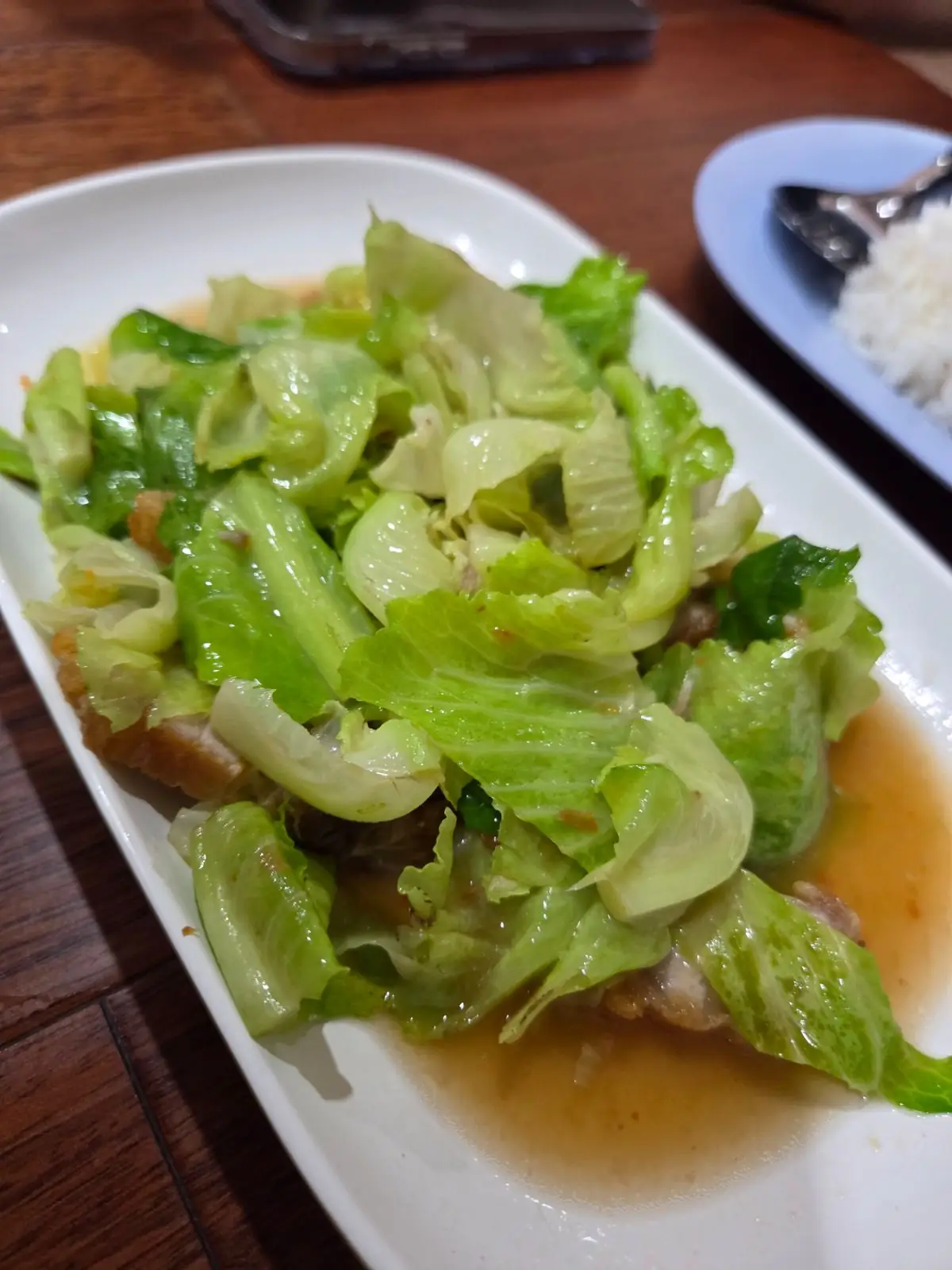 ร้านแม่น้อยหมูทอด food image 1