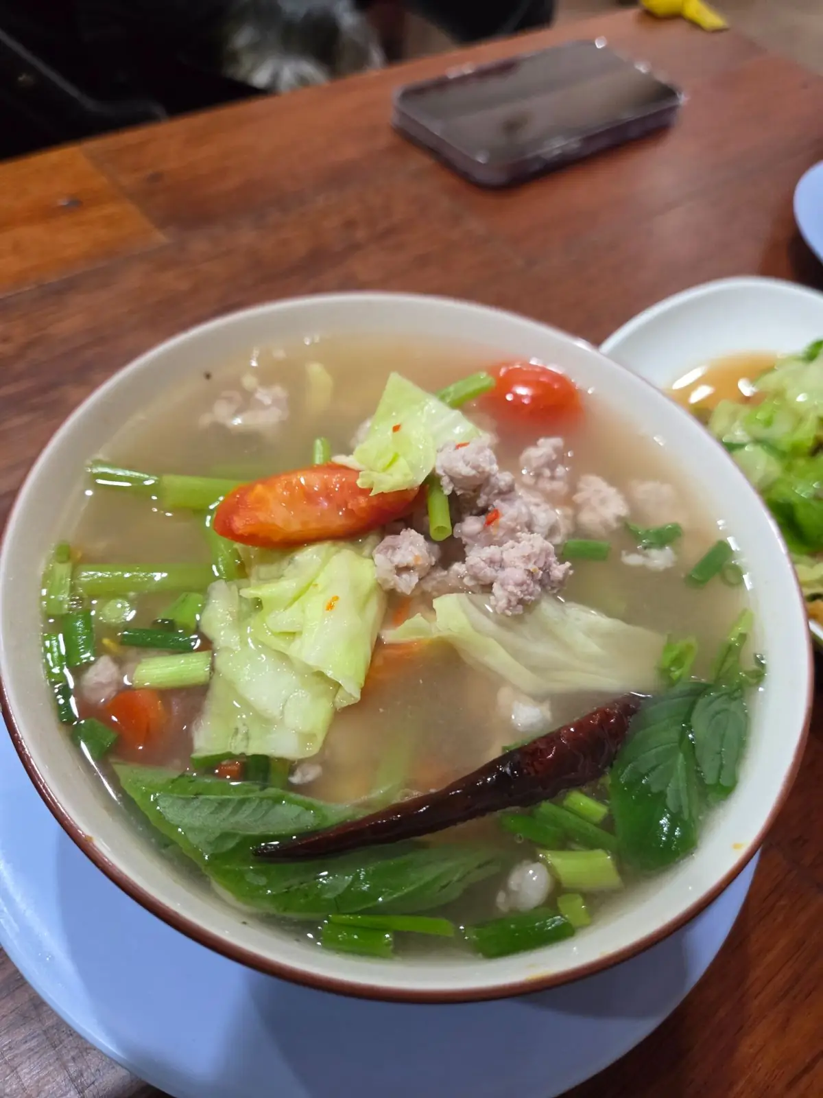 ร้านแม่น้อยหมูทอด food image 2