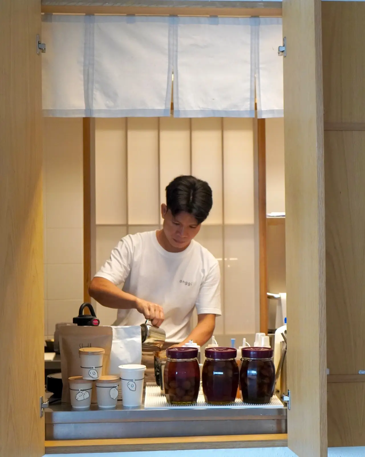 Maru - The Empire Tower other image 1